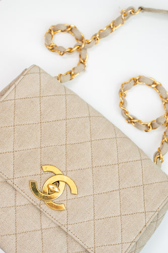 MODISTE Vintage Linen Chanel CC Flap Bag